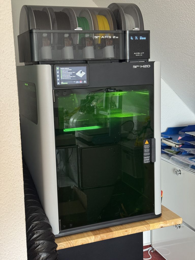 Bambu Lab H2D mit AMS HT und AMS Pro