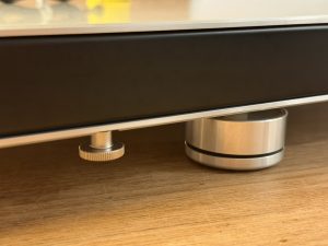 bFly-audio PowerBase - Absorberbasis im Test