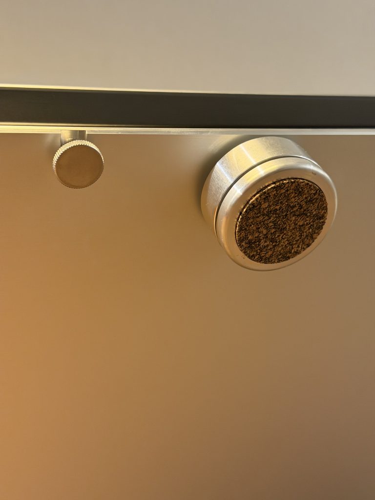 bFly-audio PowerBase - Absorberbasis im Test