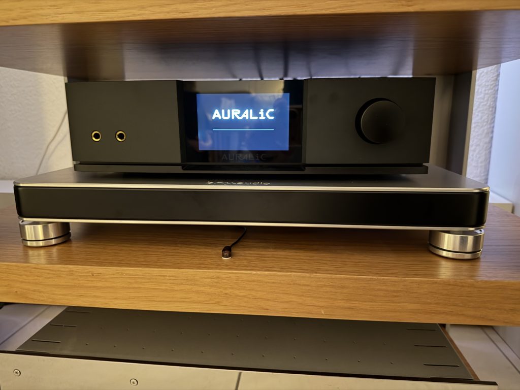 bFly-audio PowerBase - Absorberbasis im Test