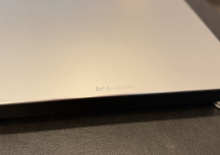 Klangoptimierung mit bFly-audio: BaseTwo, PURE Absorber und Satellite-Q im Test bFly-audio Absorber, Gerätefüße und Gerätebasen im Test