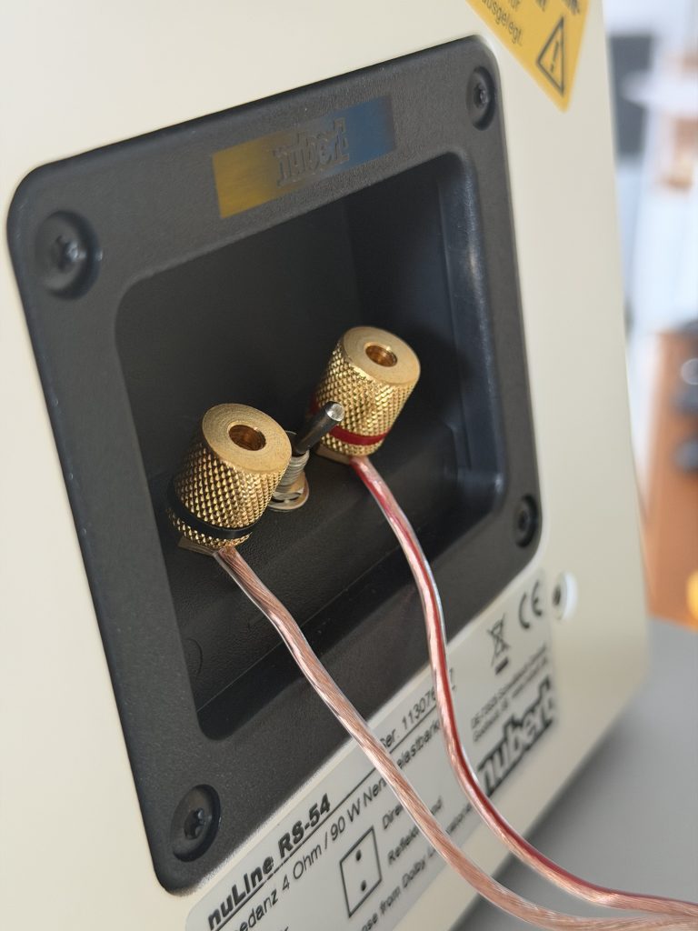 Nubert nuLine RS-54 Anschlussterminal