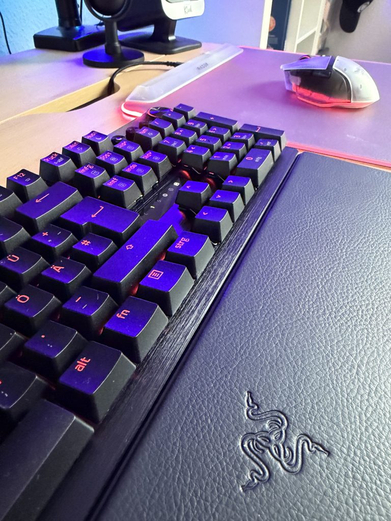 Razer Huntsmann V3 Pro 8KHZ - Gaming-Tastatur im Test