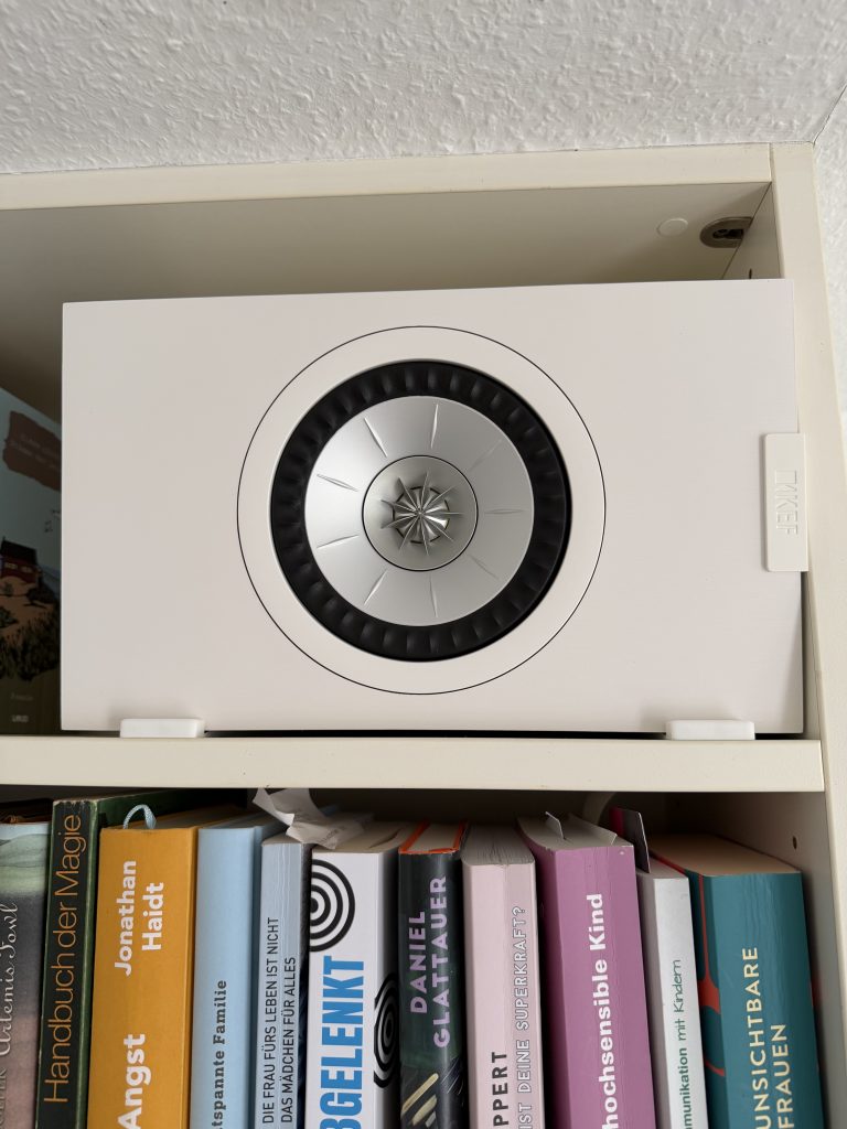 KEF Q1 Meta im Test