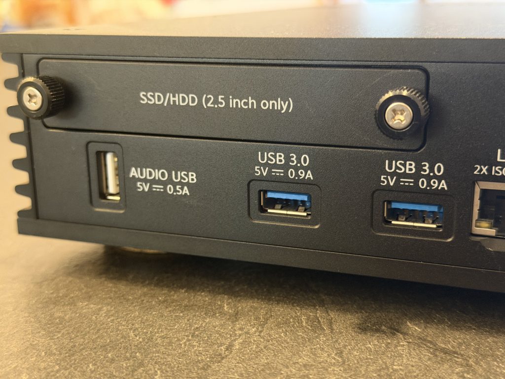 Aurender N150 SSD-HDD Slot